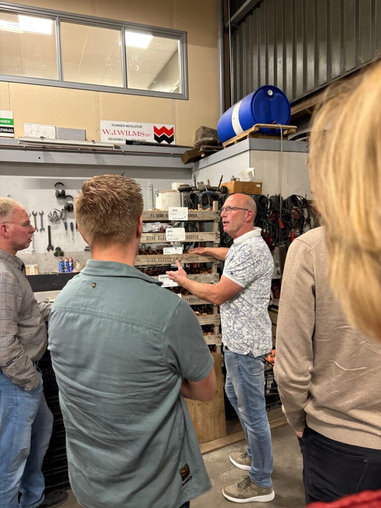 acb3fec1-1fd2-4772-b7f2-99545e30e8a4